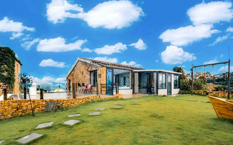 網(wǎng)紅移動(dòng)民宿房